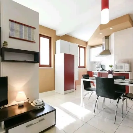 Apartment Rena & Filip, By The Preko