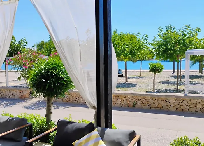 Apartamento Rena & Filip, By The *