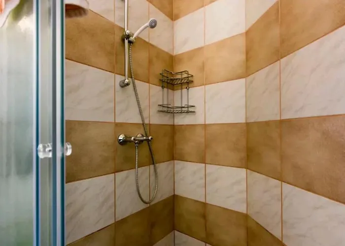 Rena & Filip, By The * Preko