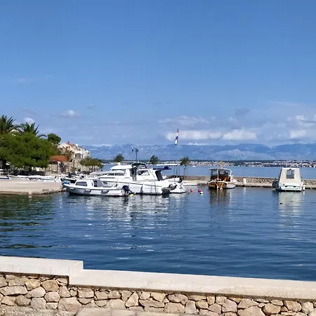 Rena & Filip, By The * 普莱克