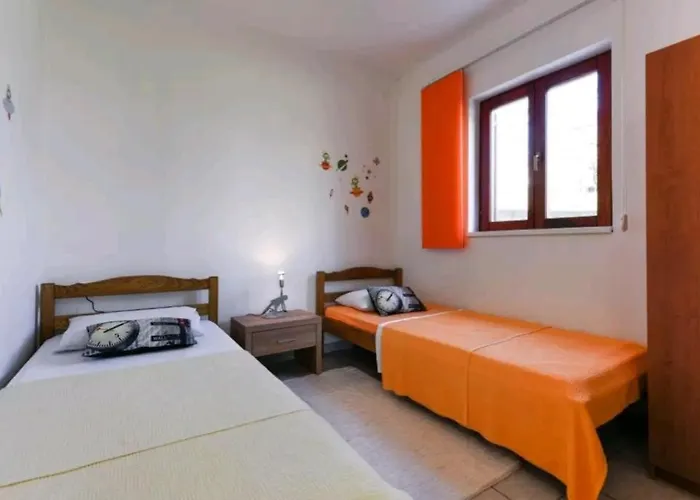 公寓 Rena & Filip, By The 普莱克