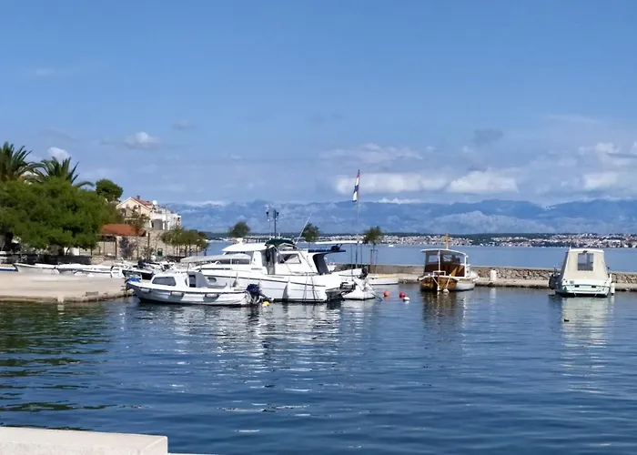 Rena & Filip, By The * 普莱克