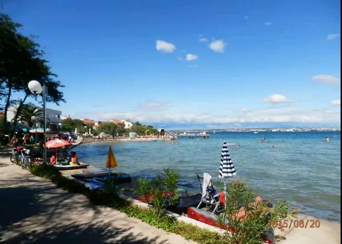 Rena & Filip, By The * 普莱克